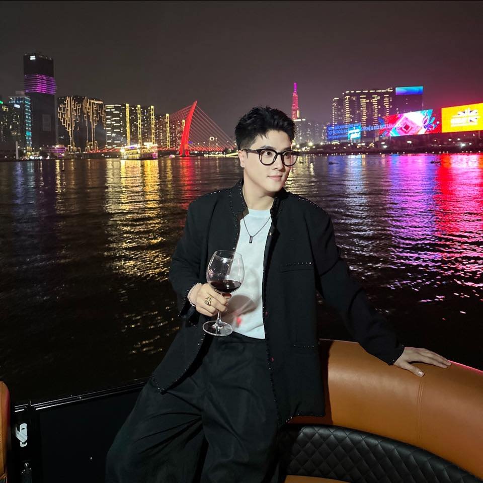 Tr Minh Tuấn